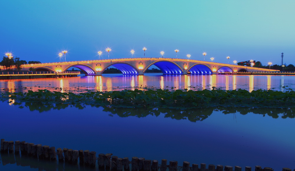 济南市济阳区政府 印象济阳 夜色澄波(刘桂银摄)