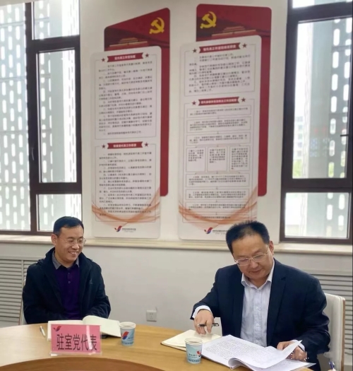 市民中心党代表工作室开展第二期接访活动