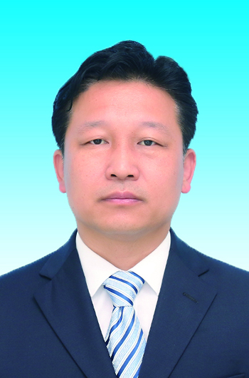 尹玉吉.jpg