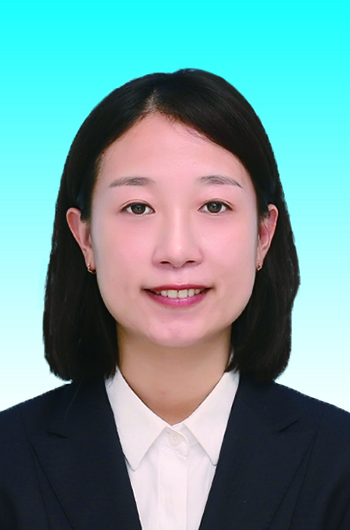 郑晓莹.jpg